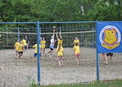 Turnir na pesku i kiši